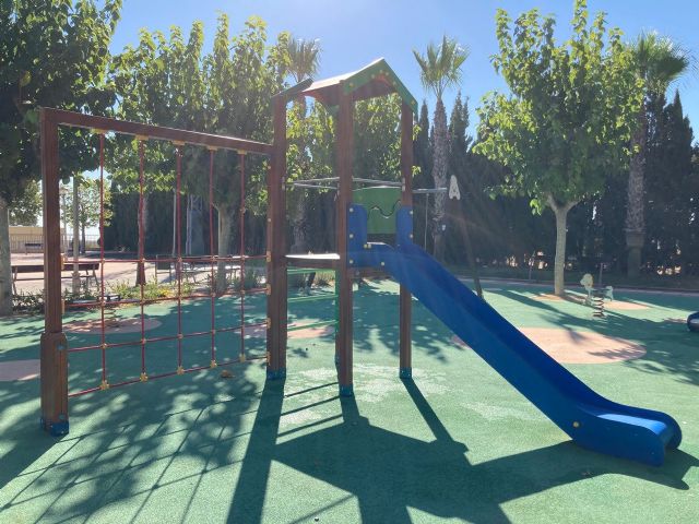 La pedanía de Los Martínez del Puerto estrena un parque infantil que fomenta la motricidad y la integración de los más pequeños - 1, Foto 1