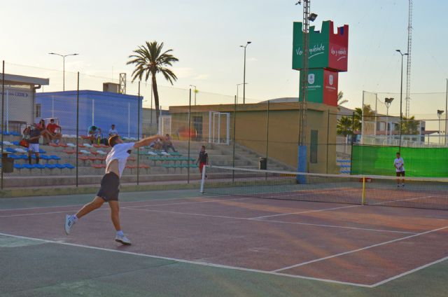 Éxito de participación en la primera edición de las 6 Horas de Tenis de Las Torres de Cotillas - 1, Foto 1