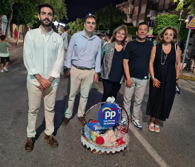 Ofrenda solidaria de alimentos a la Virgen de la Salceda - 3, Foto 3