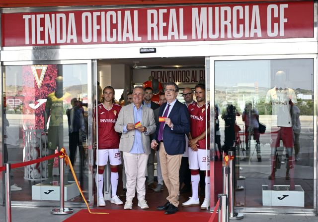 El Ayuntamiento de Murcia y el Real Murcia renuevan su unión con un nuevo acuerdo de patrocinio - 3, Foto 3