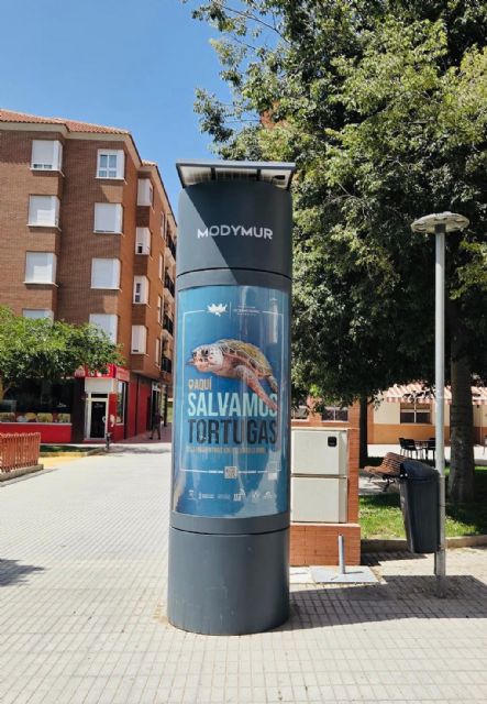 El Ayuntamiento de Lorca colabora un año más en las campañas de sensibilización de la tortuga marina mediante la inserción de cartelería en mupis de la ciudad - 2, Foto 2