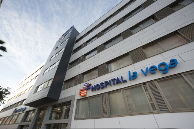 Sanidad premia a Hospital La Vega por su compromiso social con diferentes entidades sin ánimo de lucro - 1, Foto 1