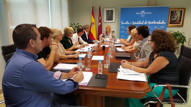 Los Premios del Mayor de la Región destacan también la labor del Banco de Alimentos en Cartagena, del programa de fomento de la lectura de Lorca y a la residencia de mayores de Molina de Segura - 1, Foto 1