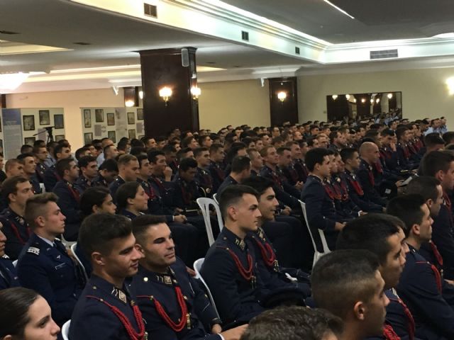 La Academia General del Aire inaugura el curso académico 2018-2019 en el que cursarán sus estudios 524 alumnos - 3, Foto 3