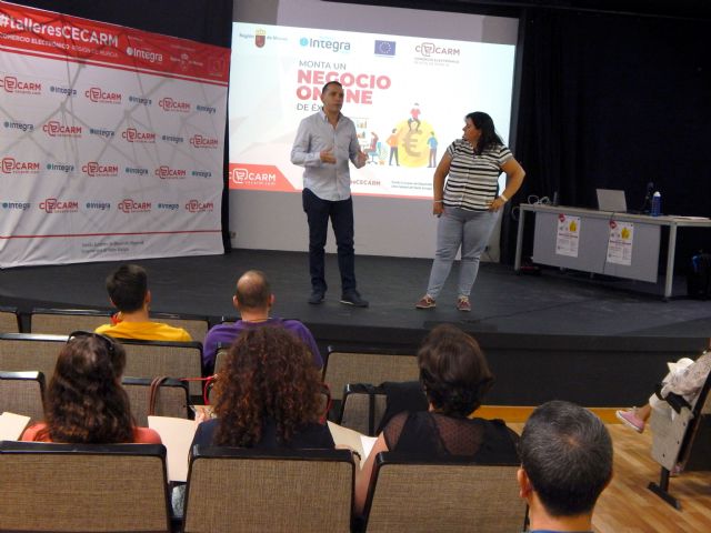La concejalía de Empleo y CECARM  organizan un taller sobre comercio electrónico - 1, Foto 1
