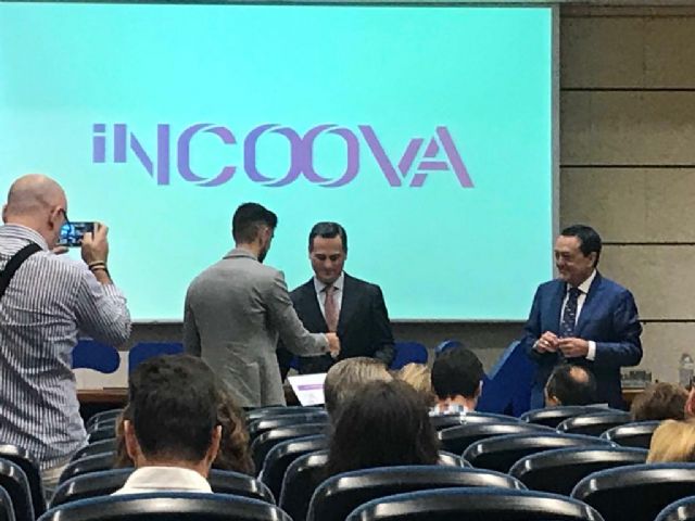 El presidente de ACIA recoge el reconocimiento de la CROEM por su cooperación regional en el proyecto pionero INCOOVA - 1, Foto 1