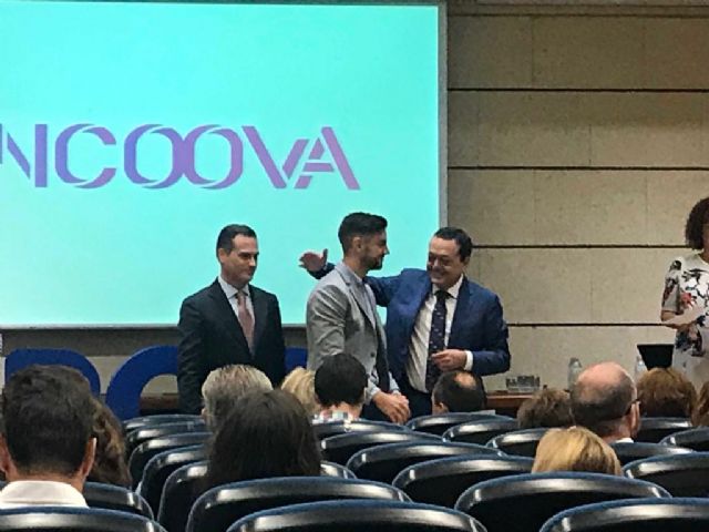 El presidente de ACIA recoge el reconocimiento de la CROEM por su cooperación regional en el proyecto pionero INCOOVA - 3, Foto 3