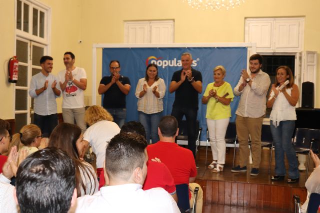 Más de un centenar de simpatizantes y afiliados del PP se dan cita para establecer las líneas de trabajo de cara este curso político - 2, Foto 2