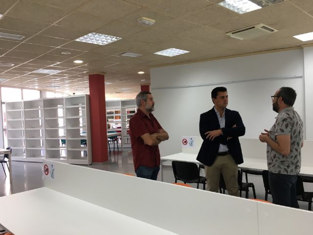 La biblioteca de San Javier crea 200 nuevos puestos de lectura - 1, Foto 1
