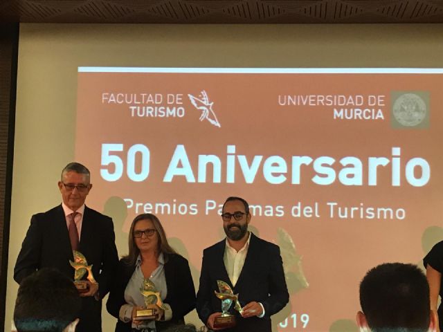 El 50 Festival Internacional de Teatro, Música y Danza de San Javier recibe el premio “Palomas del Turismo 2019” - 2, Foto 2