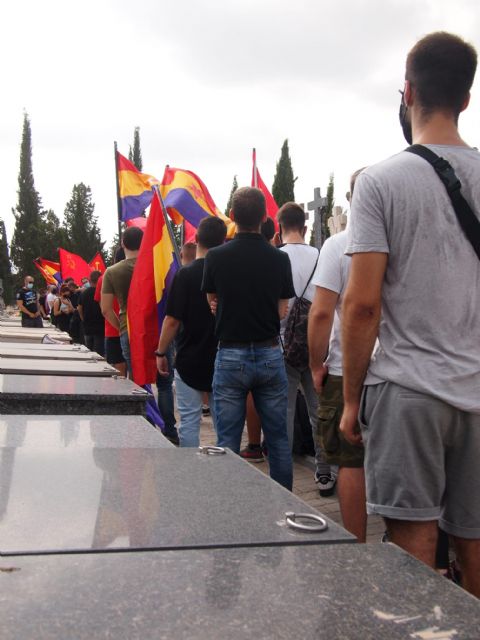 El Partido Marxista Leninista (Reconstrucción Comunista) homenajea al FRAP - 2, Foto 2