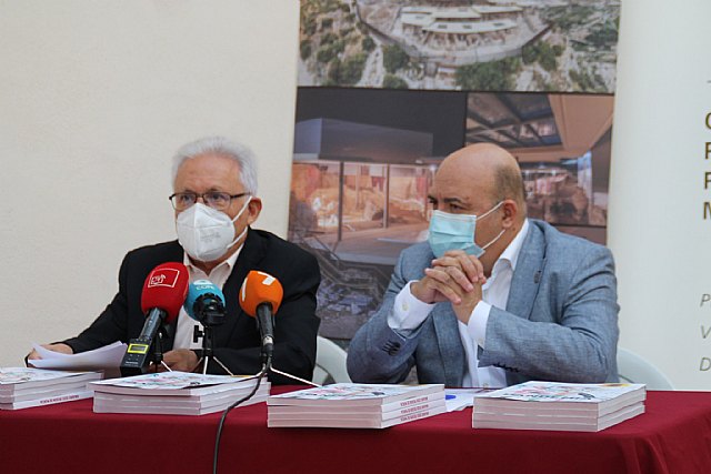 El Ayuntamiento de Cieza y el Colegio de Periodistas firman un convenio para promocionar el patrimonio del municipio - 1, Foto 1