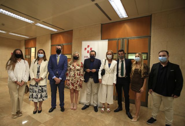 Estudiantes de la UCAM copan los premios de la Asociación Empresarial de Oficinas de Farmacia - 1, Foto 1