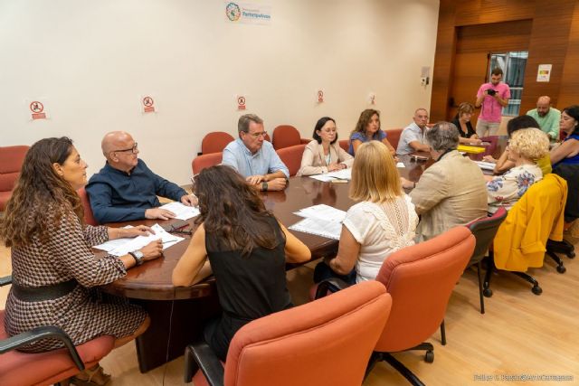 El reglamento de Mercados municipales atenderá las situaciones de discapacidad de los asentadores para fijar sus horarios y vacaciones - 1, Foto 1