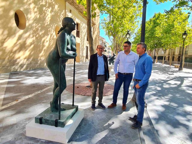 El Ayuntamiento de Caravaca saca a la calle cuatro obras del escultor José Carrilero coincidiendo con el 'Día Mundial del Turismo' - 1, Foto 1