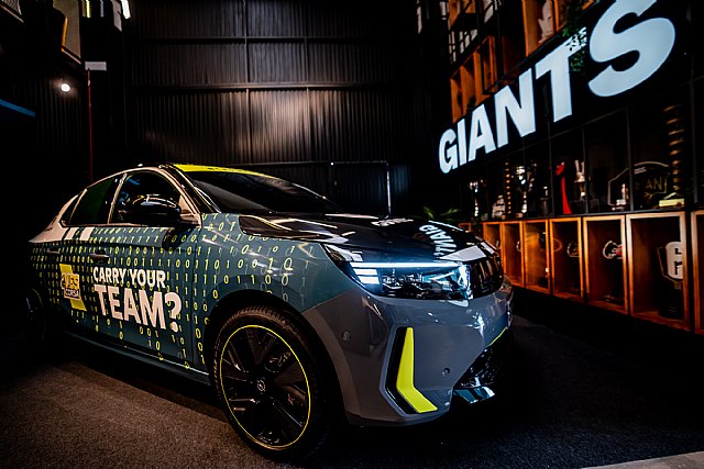 Giants y Opel llevan el nuevo Corsa a la ´Gen Z´ - 1, Foto 1