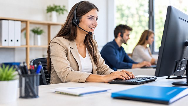 Totana oferta un curso gratuito de 800 horas de Actividades Administrativas en la Relaci�n con el Cliente dirigido a personas desempleadas