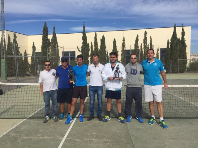 Germán Reinaldosrenueva su título de campeón del Torneo de Tenis Fiestas de octubre - 1, Foto 1