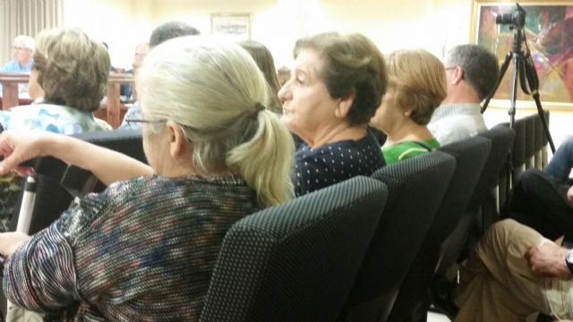 El PP consigue que los vecinos intervengan en el Pleno y se solucionen los problemas de accesibilidad de la calle Echegaray - 2, Foto 2