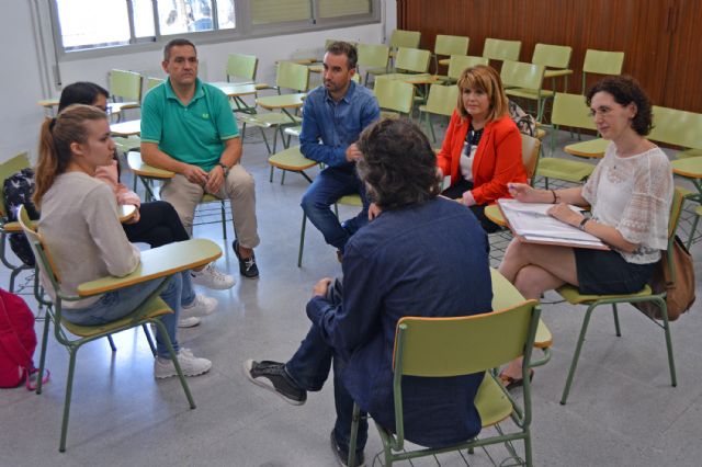 Los corresponsales juveniles torreños reciben la visita del coordinador regional del programa - 3, Foto 3