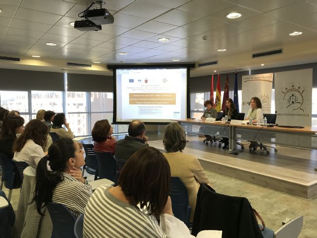 Lorca acoge una jornada de coordinación entre servicios de empleo y servicios sociales para mejorar la inserción sociolaboral de personas en riesgo de exclusión social - 3, Foto 3