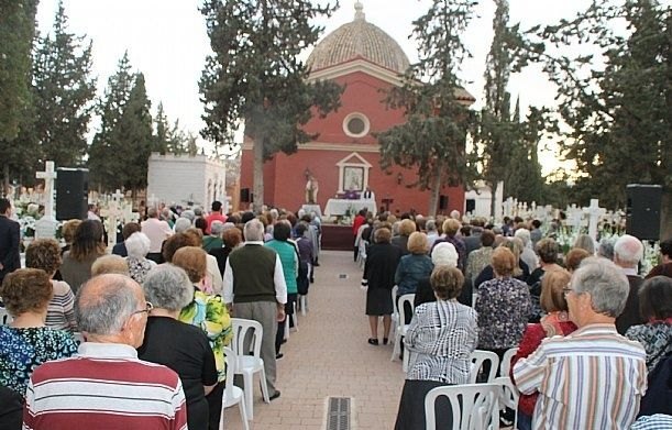 La tradicional Misa de Ánimas en el Cementerio Municipal Ntra. Señora del Carmen se celebrará el próximo 2 de noviembre - 2, Foto 2