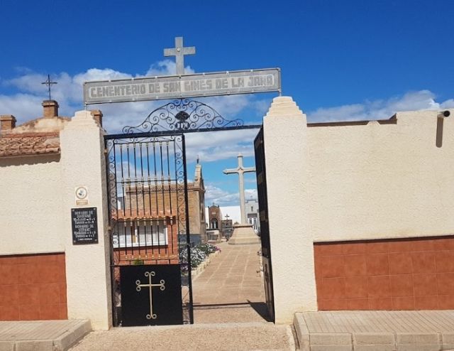 Ciudadanos reclama el alumbrado y la recuperación de los panteones del cementerio municipal de San Ginés de la Jara - 1, Foto 1