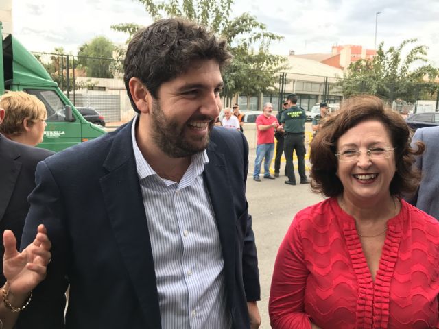 El presidente de la Comunidad, Fernando López Miras, asiste a la jornada de convivencia de amas de casa en Águilas - 2, Foto 2