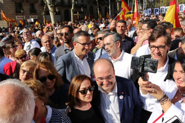 Diego Conesa defiende en la marcha democrática de Barcelona un proyecto común y plural para una España en la que cabemos todos - 1, Foto 1