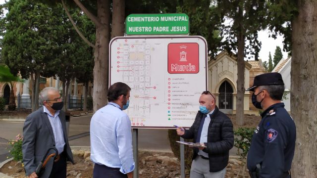 El Ayuntamiento recomienda escalonar las visitas al cementerio municipal Nuestro Padre Jesús por el día de Todos los Santos - 1, Foto 1