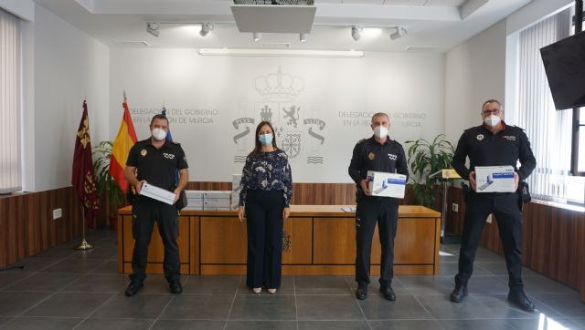 La Jefatura Provincial de Tráfico cede 445 kits especiales de drogas a los ayuntamientos de Archena, Molina de Segura y Murcia para detectar el consumo entre los conductores - 1, Foto 1