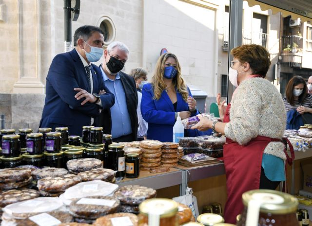 El Mercadillo de Todos los Santos vuelve a la Plaza de San Pedro - 2, Foto 2