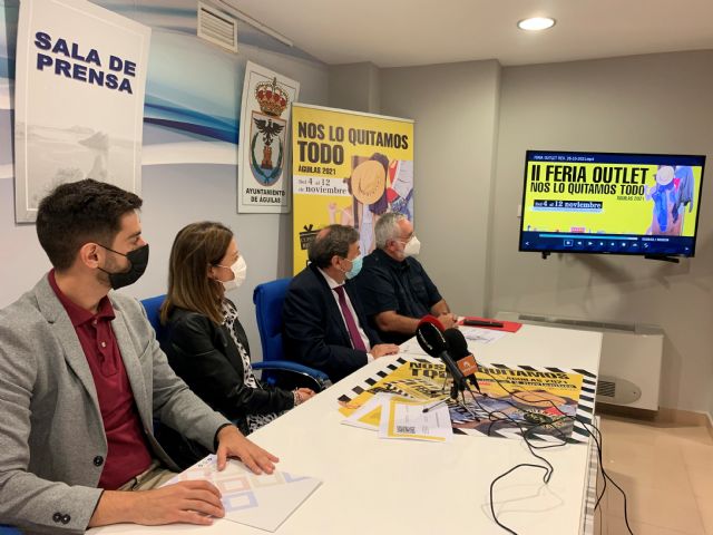 Del 4 al 12 de noviembre vuelve la II Feria Outlet en abierto en Águilas - 2, Foto 2