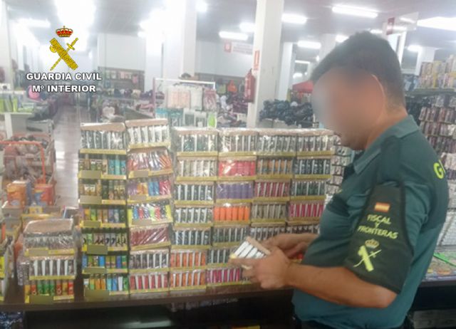 La Guardia Civil investiga a siete personas por vender productos falsificados en Murcia y el Alto Guadalentín - 5, Foto 5