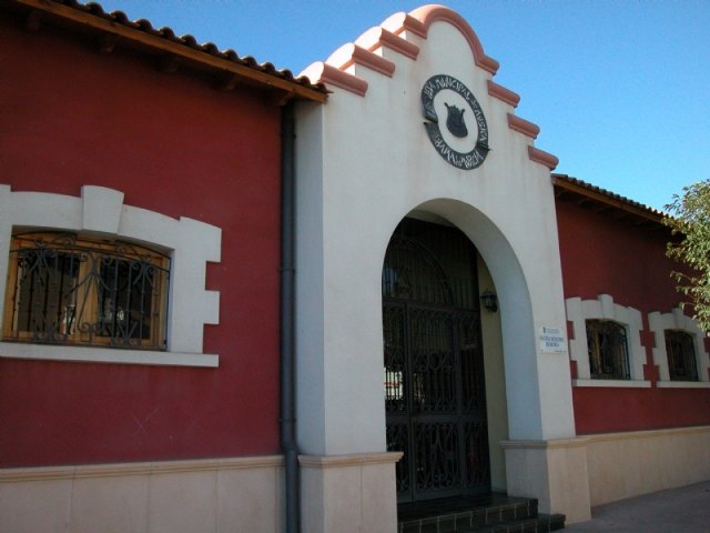 Horario de atencin al pblico de la Escuela Municipal de Msica, Foto 1