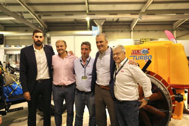 Javier Ortega Smith: “Aspiramos a ser primera fuerza de Gobierno en marzo de 2023 y la primera medida que haremos será la derogación de la ley del Mar Menor” - 3, Foto 3