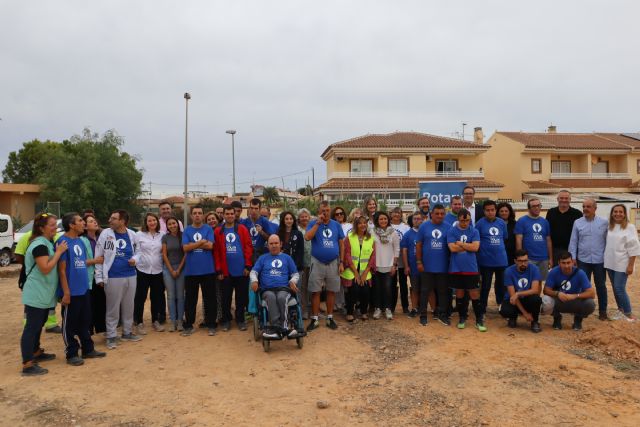Rotary y Espacio Mediterráneo contribuyen a la renaturalización del municipio con 150 pinos - 1, Foto 1