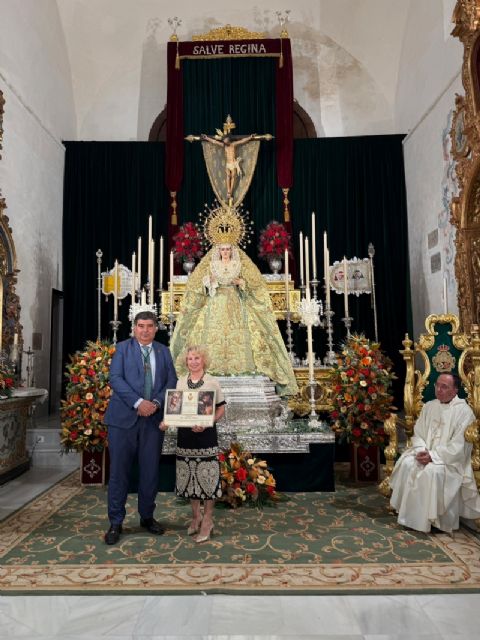 La Vera-Cruz renueva su compromiso de fe en el Año Jubilar de la Virgen de las Angustias de Alcalá del Río - 3, Foto 3