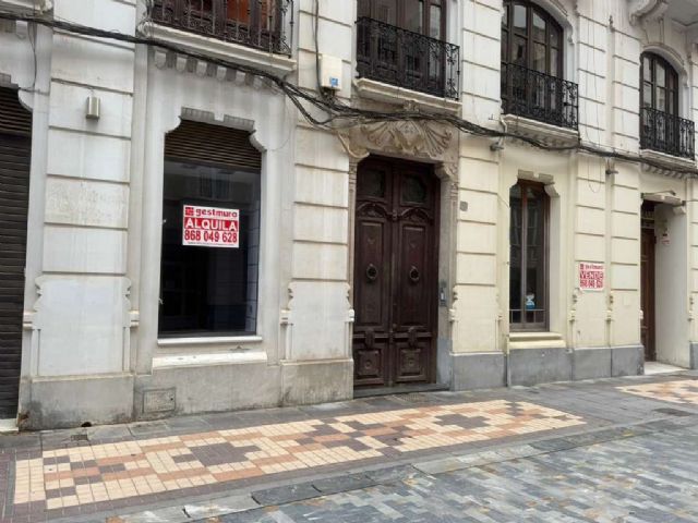 MC: El modelo de Arroyo para el comercio pasa por premios simbólicos, escaparatismo y una aplicación sin impacto - 3, Foto 3