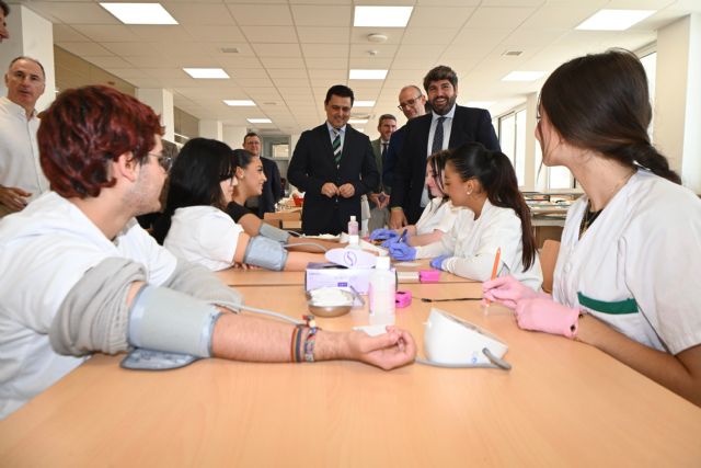 López Miras anuncia que el nuevo Decreto de FP permitirá adaptar la enseñanza a las demandas del tejido empresarial - 2, Foto 2