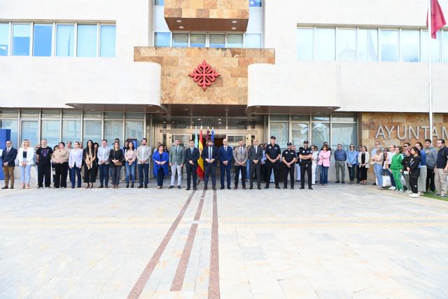 López Miras condena el asesinato machista de Librilla y expresa su pésame a la familia de la víctima - 2, Foto 2