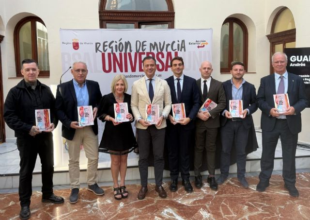 La Región refuerza su proyección internacional con un libro que rinde homenaje al talento murciano en el mundo - 1, Foto 1