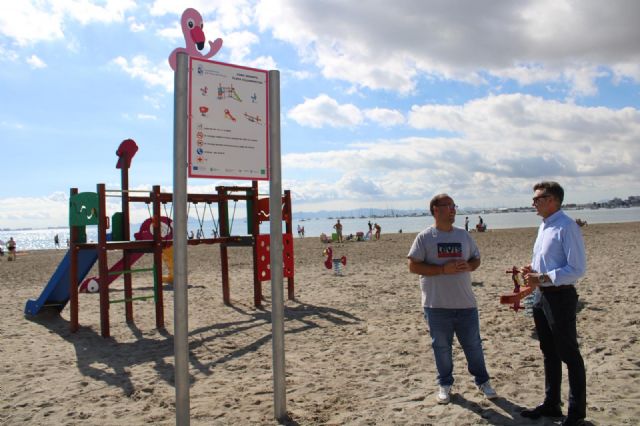 La playa de Villananitos cuenta con dos nuevas zonas de juego infantil - 2, Foto 2