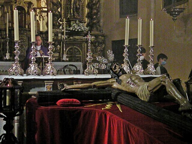 La Hermandad del Cristo del Buen Fin convoca su misa mensual de hermandad este martes en Alcalá del Río - 1, Foto 1