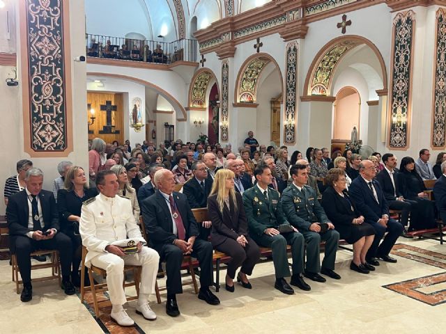 Las Vírgenes de los Desamparados y de los Dolores y la Soledad ya son `hermanas´ - 3, Foto 3