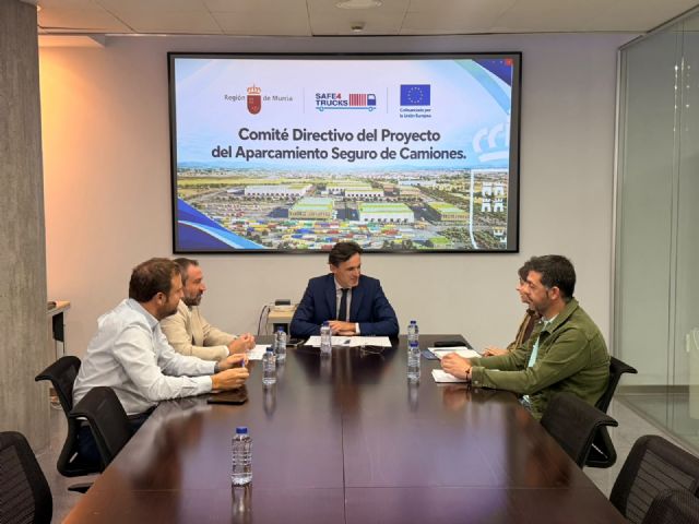 El Comit� Directivo del proyecto del aparcamiento seguro para camiones de Murcia aborda su desarrollo t�cnico y administrativo