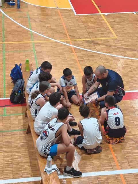 El C.B. Sierra Espu�a firma una fin de semana de contrastes con remontada del junior femenino y triunfo ag�nico del senior masculino, Foto 8