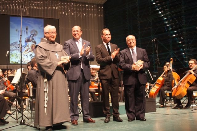 Pedro Antonio Sánchez: Cartagena por la Caridad es una labor de muchos que se hace patente durante todo el año - 1, Foto 1