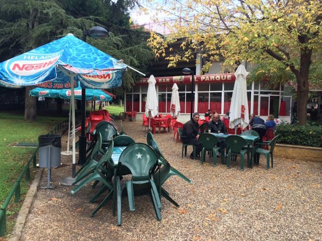 The deadline for submitting bids for the contract for the operation of the bar-cafeteria service in the park ends on December 9, Foto 2