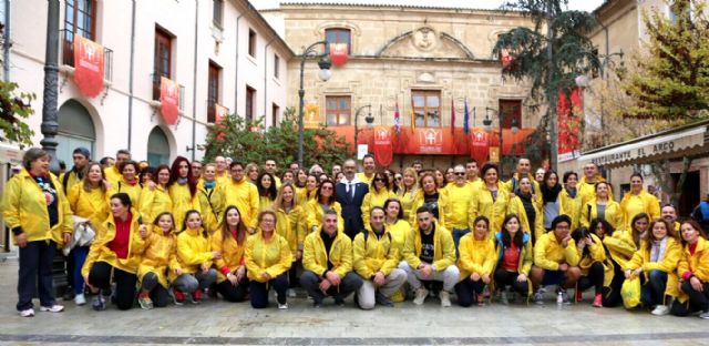 Aristo Camina culmina el camino de Caravaca, uniendo a empleados y famarceúticos para financiar un hospital de Camerún - 2, Foto 2
